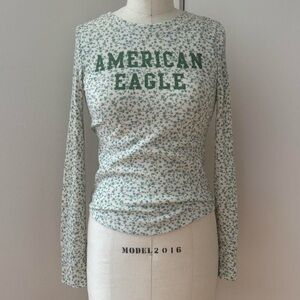 American Eagle Outfitters White and Green Long Sleeve Tee
